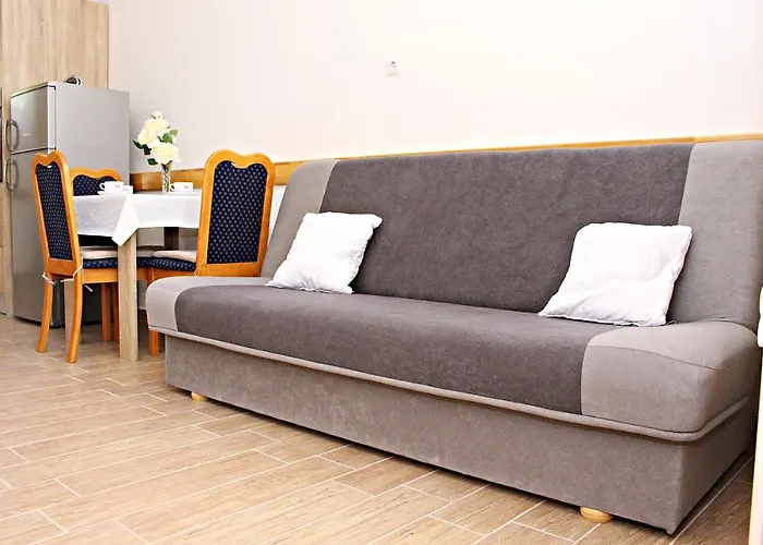 Studio Apartman Zara