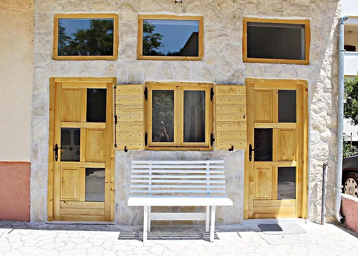 Studio Apartman Zara