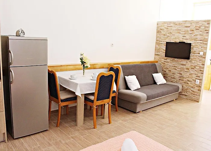 Studio Apartman Zara